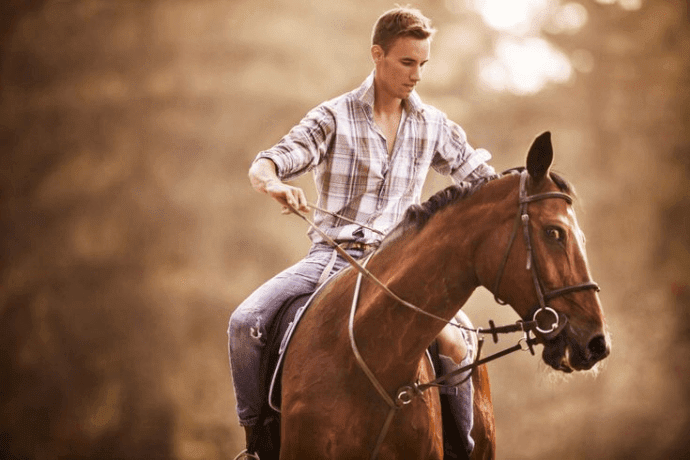 Common Beginner Horse Riding Mistakes