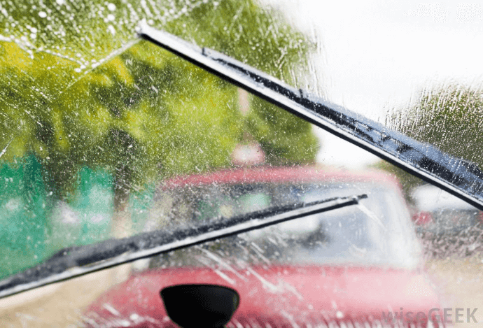 windshield wiper maintenance tips