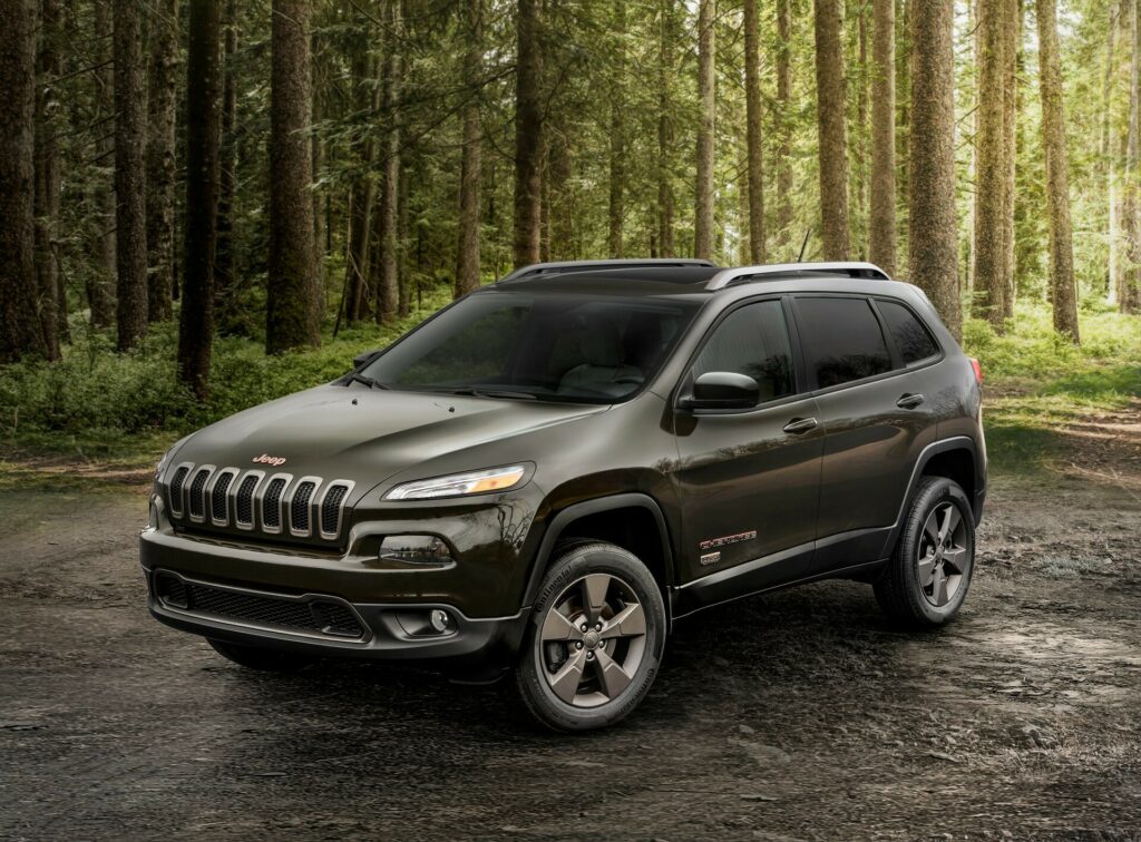  Jeep Needs To Fix 26,000 Cherokees Due To PTU Issue