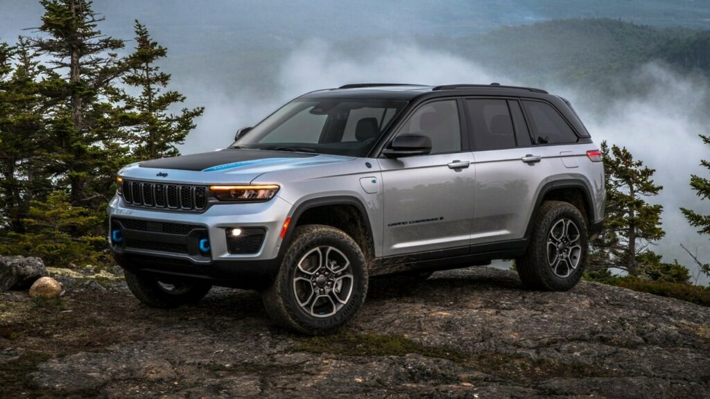  Jeep Recalls Over 12,000 Grand Cherokee 4xe SUVs That Could Stall