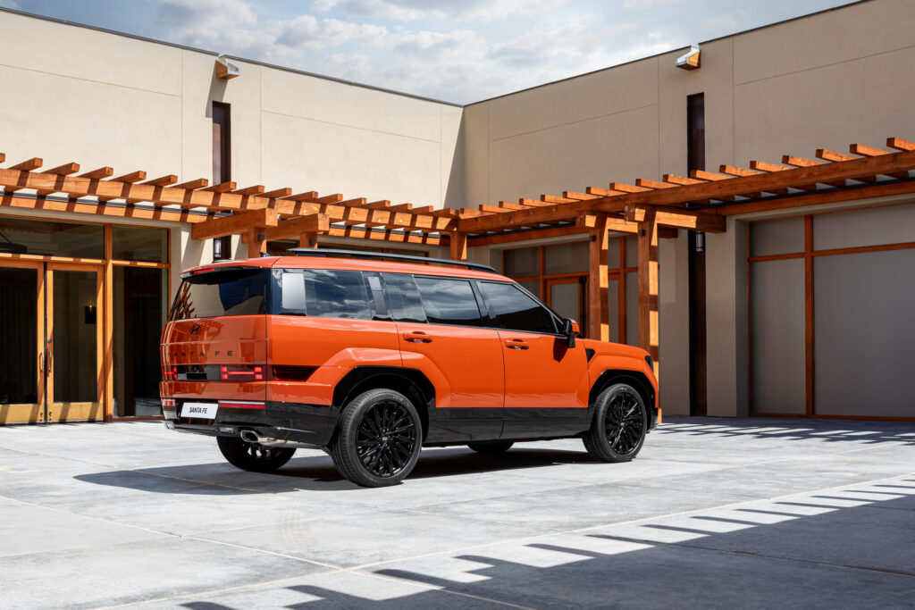  Hyundai And Jeep Want To Make Boxy Designs Cool Again Because SUVs Aren’t Really Sporty