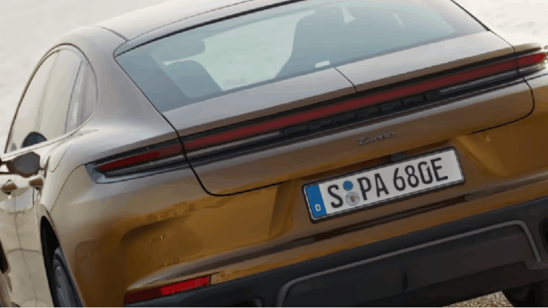 The 2024 Porsche Panamera Puts on A Dancing Show With Its Active Air Suspension